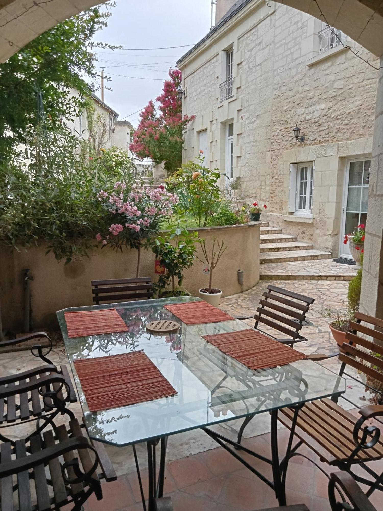 Esprit Troglo Villa Beaumont-en-Véron Kültér fotó
